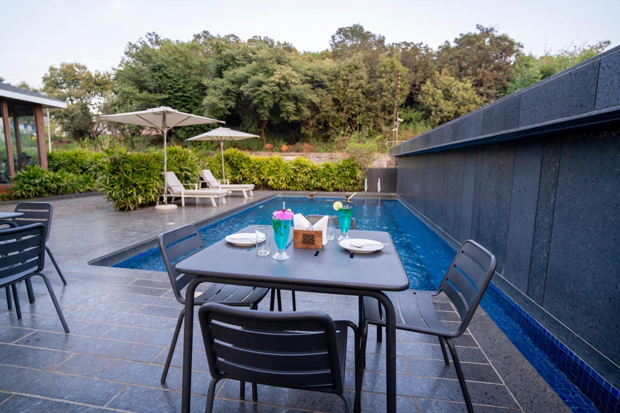 Leela Resort, The Exotic Boutique Hotel - Pure Veg Махабалешвар Экстерьер фото